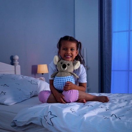 Jucarie din plus Koko Koala, lampa de veghe si proiector de stele cu muzica, senzor inteligent de plans, 0+ luni, Reer 52431