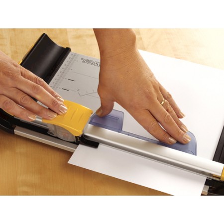 Ghilotina cu disc proton a3 455mm 10coli fellowes