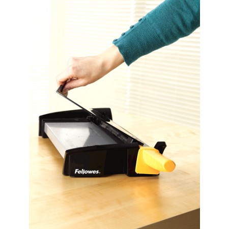 Ghilotina cu parghie fusion a4 320mm 10coli fellowes
