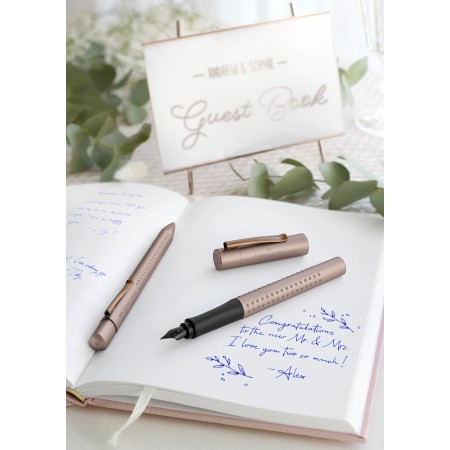 Stilou grip 2011 rose cupru ef faber-castell Stilou grip 2011 rose cupru ef faber-castell