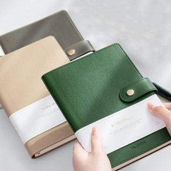 Caiet birou a5 96 file dictando coperta imitatie piele clapeta div cul deli