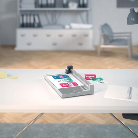 Ghilotina cu disc home office precision a4 8coli leitz