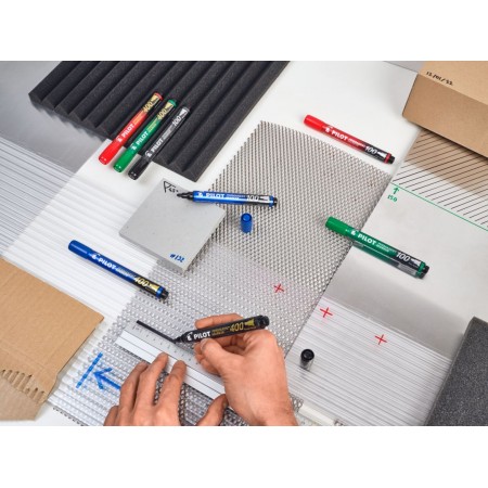 Marker permanent verde varf tesit 4mm p400 pilot