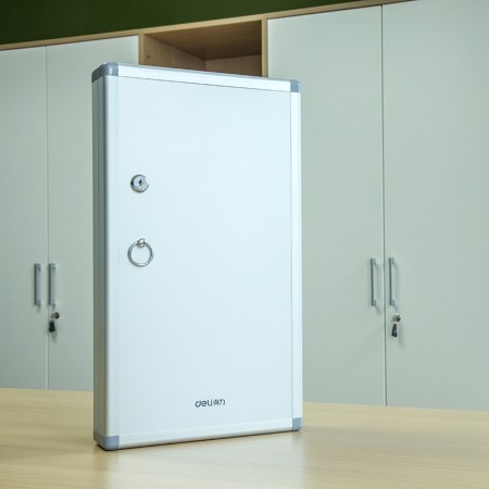 Panou metalic pentru 96 chei deli