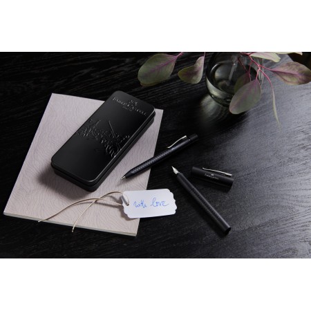 Set stilou + pix grip 2011 negru faber-castell